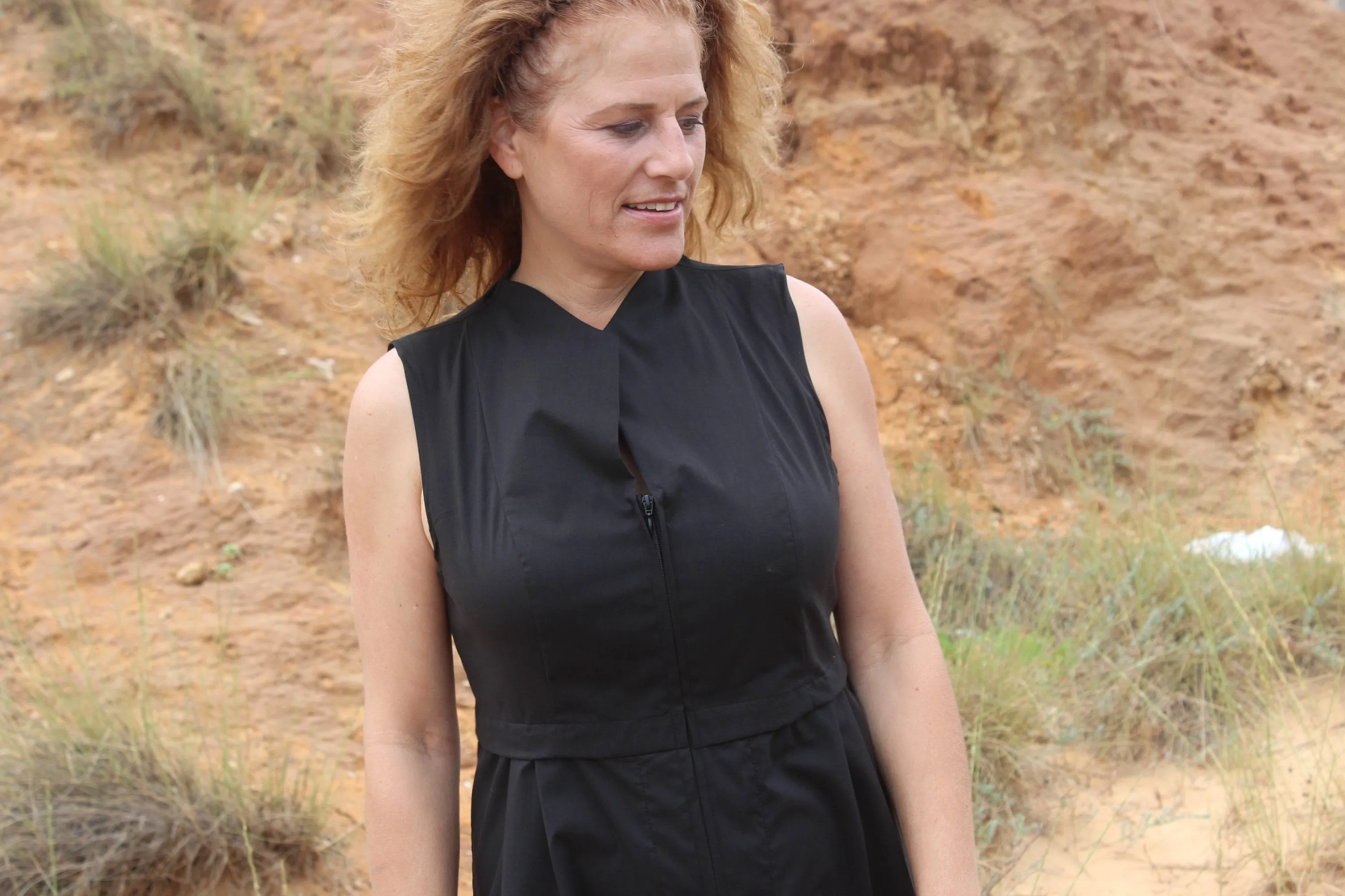 Hona Dress