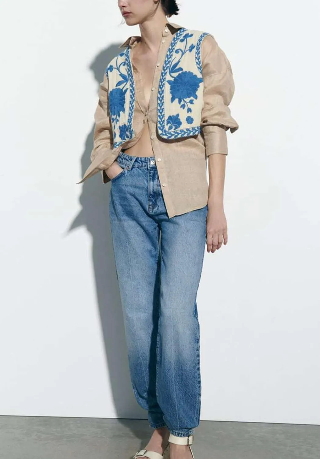 Meihuida Women Embroidered Vest Top Y2k Vintage Open Front Floral Boho Cropped Waistcoat