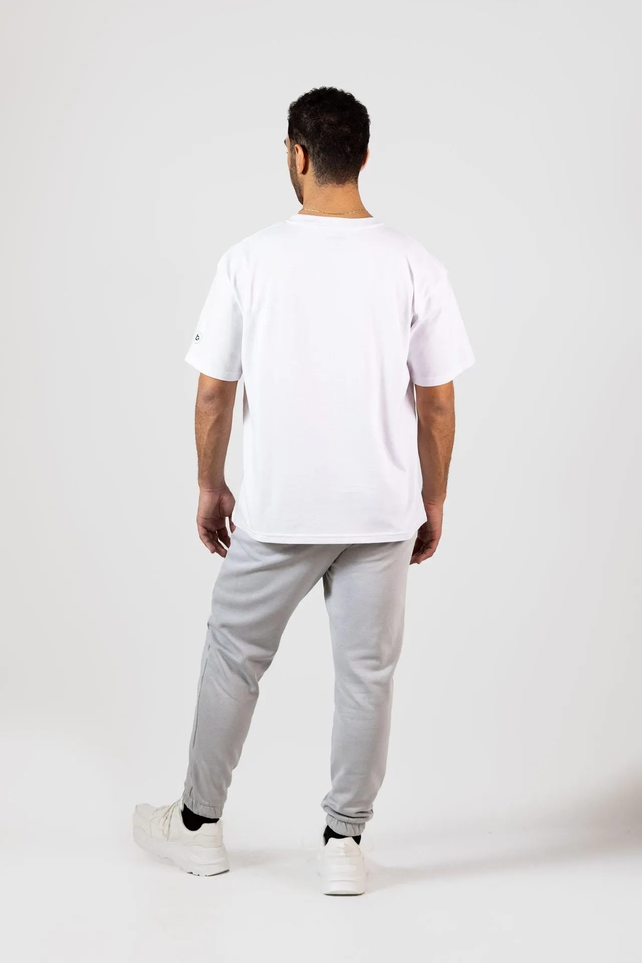White Side Hobb Oversized T-Shirt - Boshies