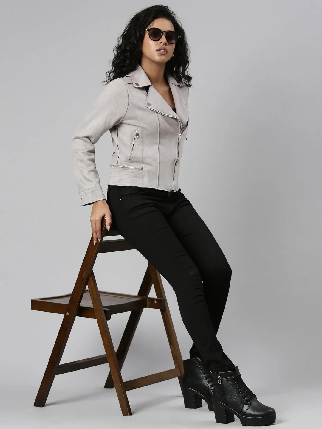 Women Grey Spread Collar Long Sleeve Zip Detail Crop Tailored Jacket